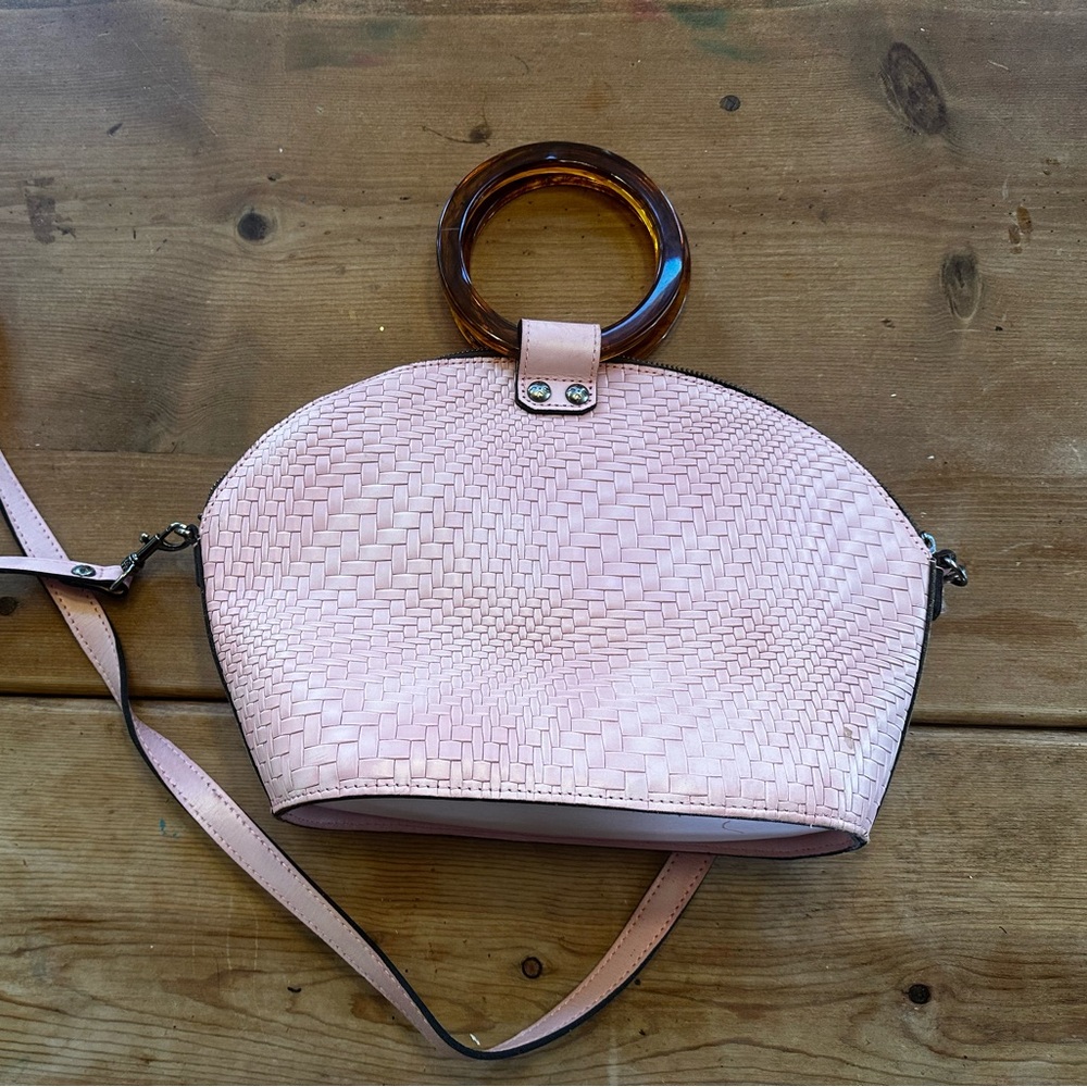 Patricia Nash pink woven hand/shoulder bag